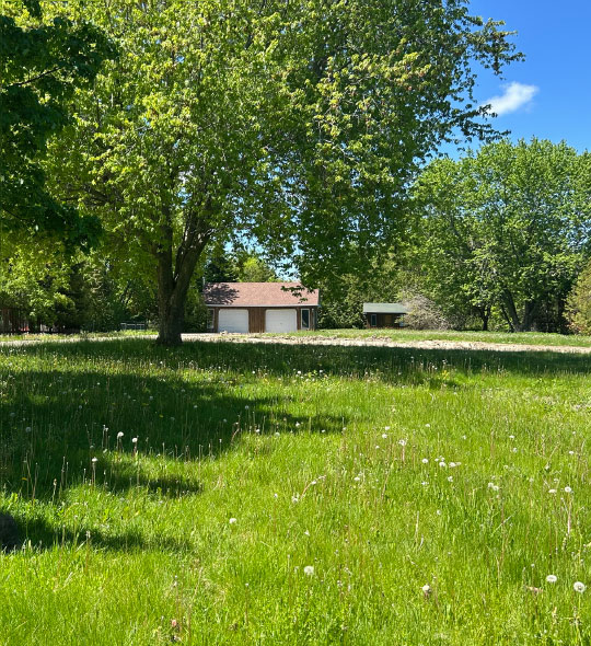 beautiful building lot at 2406 hancock