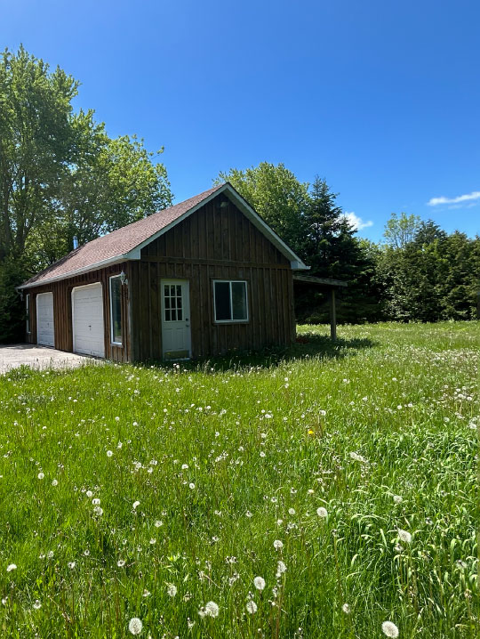 1 acre building lot at 2406 hancock