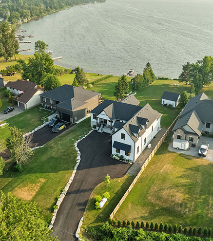 Lakefront gallery image 1 Lakefront gallery image 1