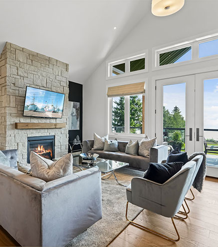 Lakefront gallery image 1 Lakefront gallery image 1