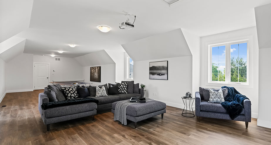 Lakefront gallery image 1 Lakefront gallery image 1