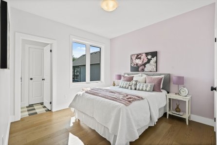 10  Custom Home  Bedroom3