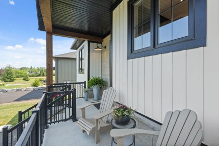 20  Custom Home  Front  Porch